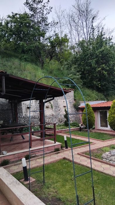 Продава се Къща в Дупница - 173 кв.м за 410 €/кв.м - Снимка #2