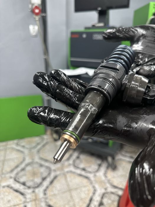 Рециклирани помпа Дюзи Bosch: VW CADDY 2.0 SDI