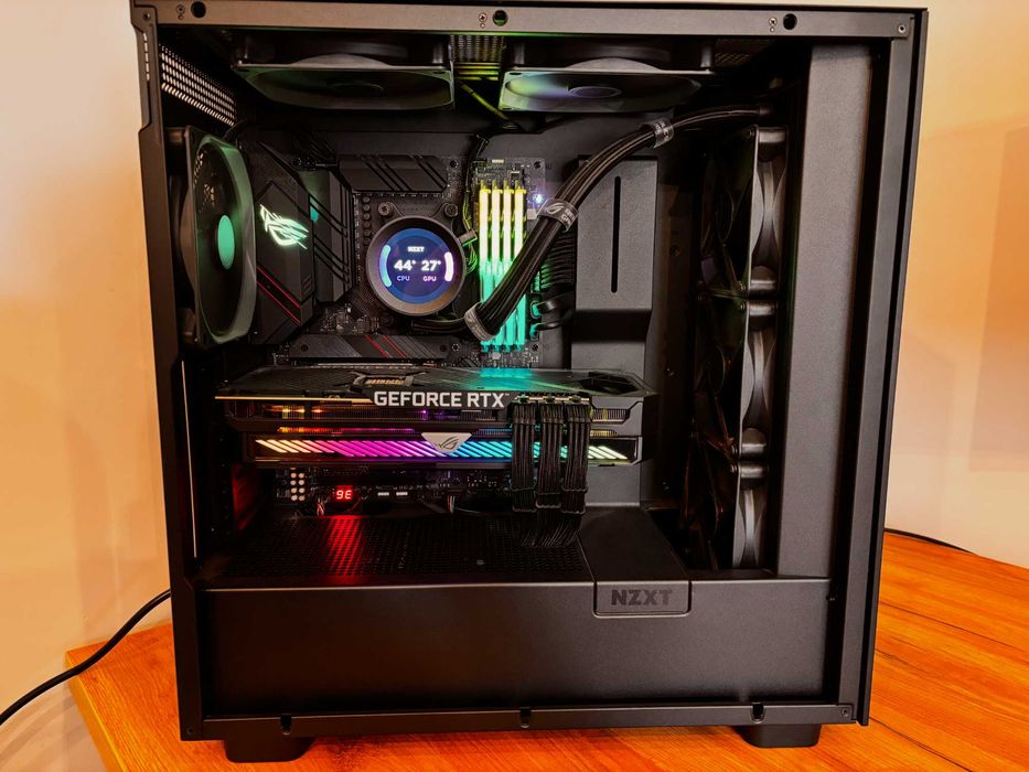 NZXT/Asus Strix - Гейминг Компютърна Конфигурация