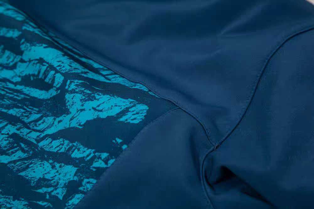 SALOMON (Франция) мужская мембранная куртка soft shell