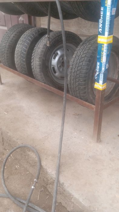 Шина зимни бу камплект