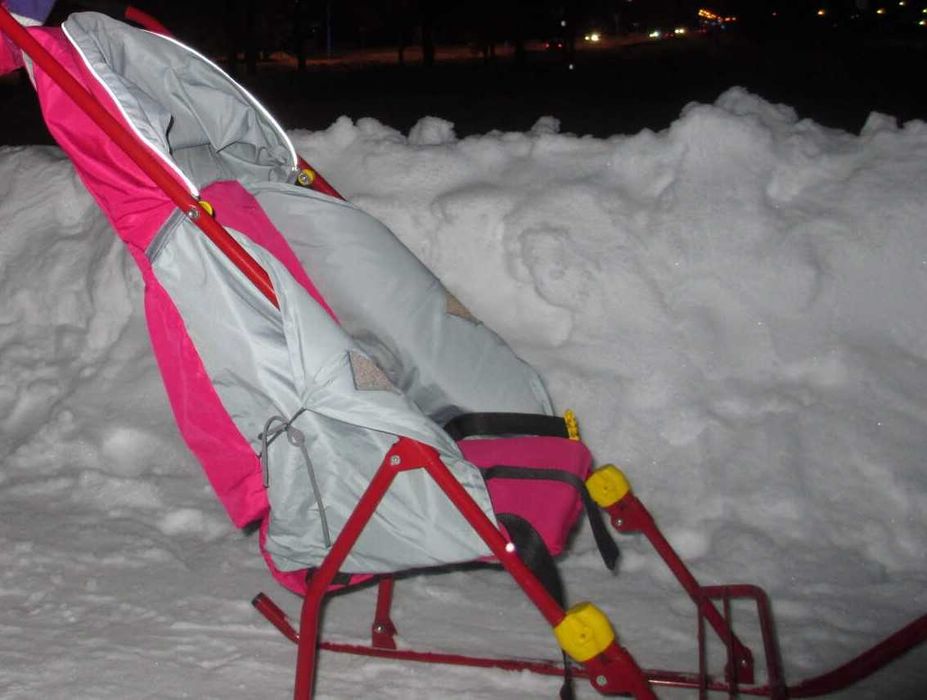 Продам санки ㅤㅤㅤㅤㅤㅤㅤㅤㅤㅤㅤㅤㅤㅤ