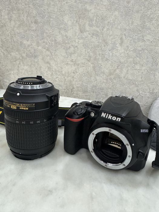 Фотоаппарат Nikon D3500