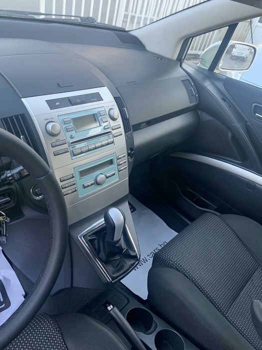 тойота корола версо 2.2 D=CAT Toyota corolla verso 2.2