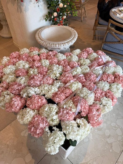 Адеми гул дау  гүл дәу корзина