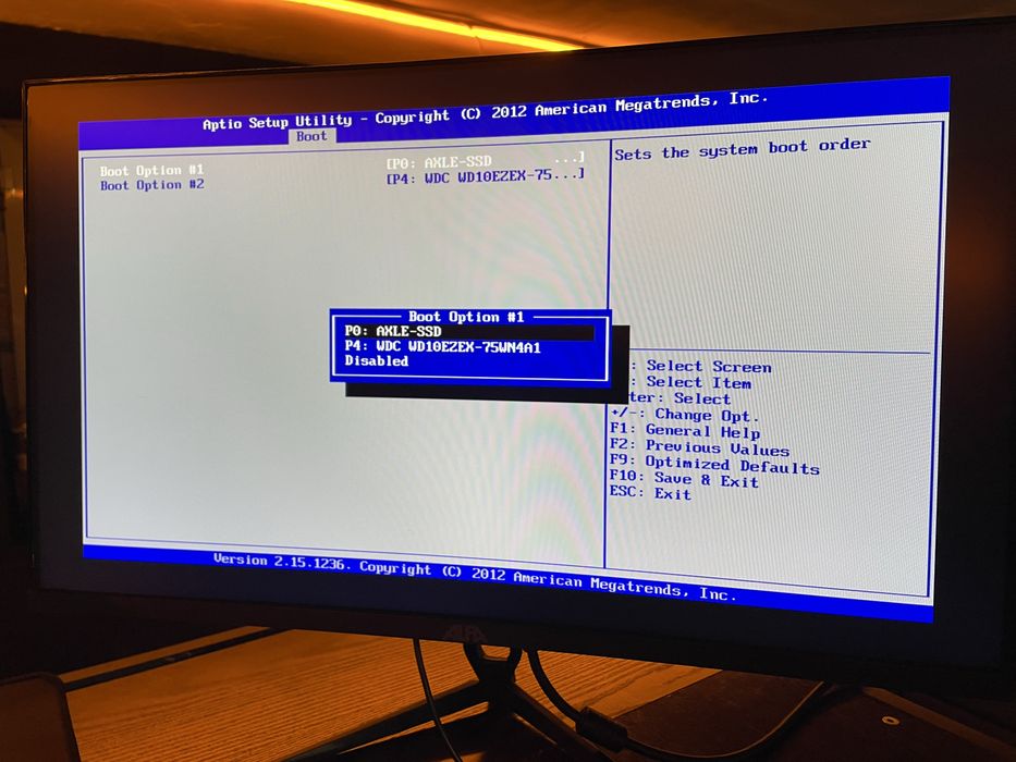 10ta kompyuter sotiladi srochno komplekt tayyor