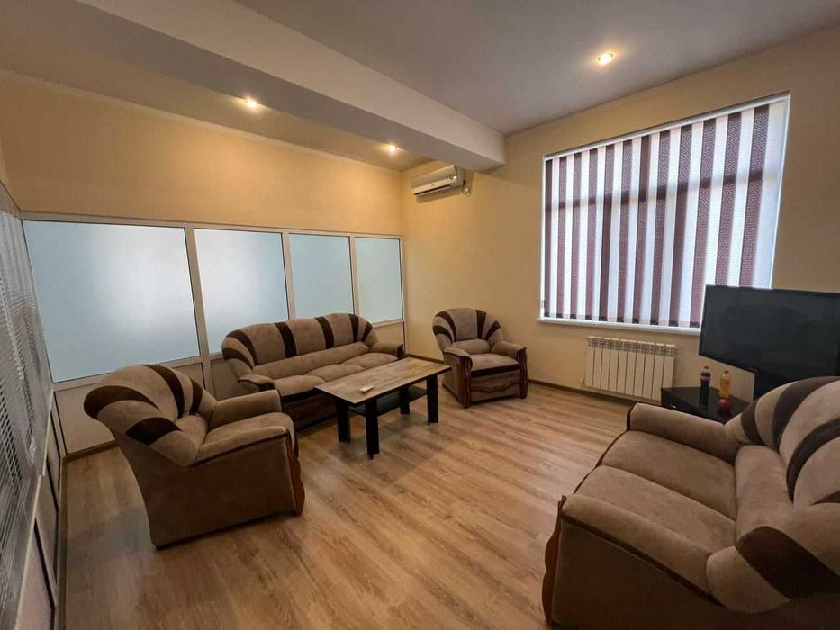 Продаётся 1 700 м² производственный цех.