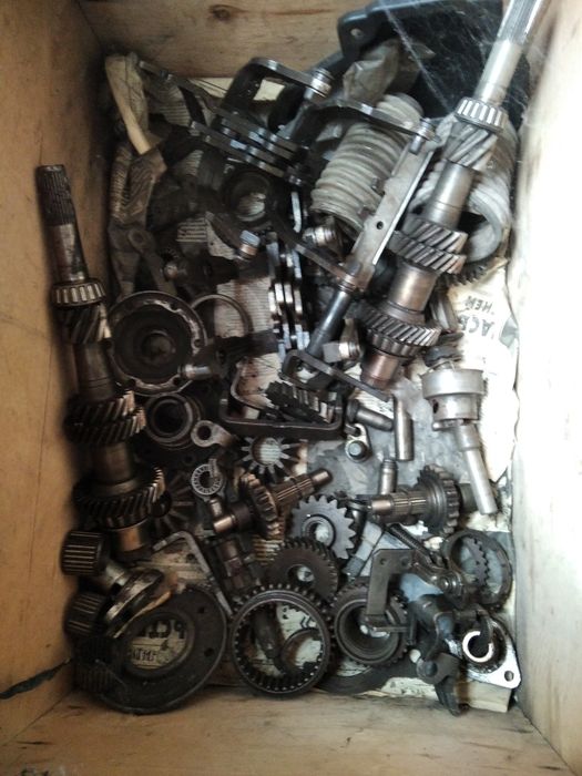 Разное на пасат б3 продам