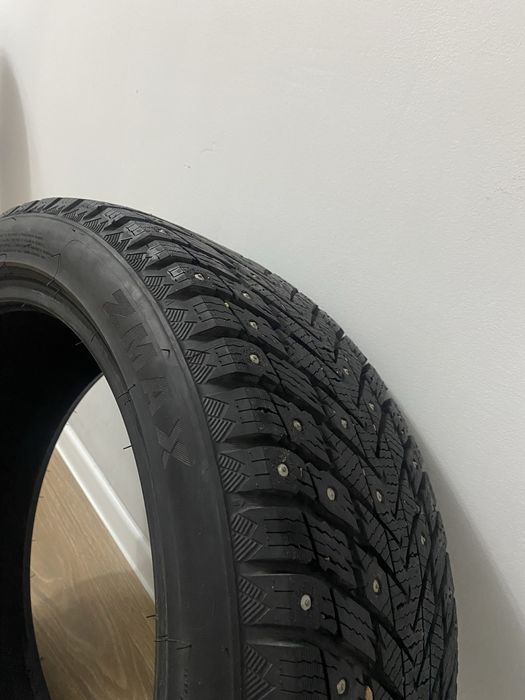 Зимни резниа 225/45/R18