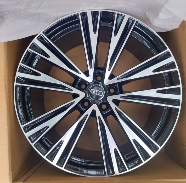 17"цола Rs джанти за Ауди новия модел  Audi a3 a4 a5 a6 a7 a8 Q3 Q5 др