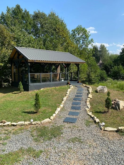 Cabana cu ciubar de Inchiriat