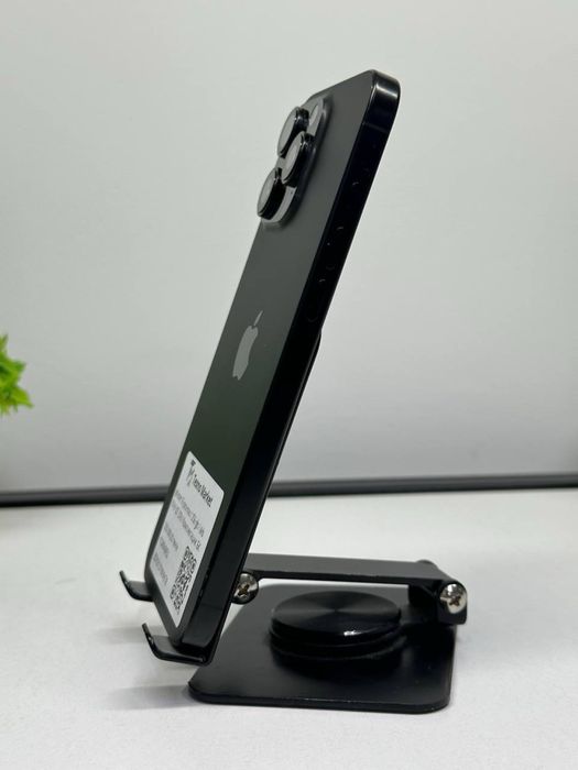 iphone 16 pro max / 256 gb   akb 91%/ ЦП 378