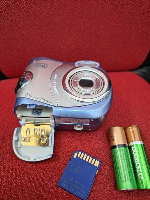 Camera foto video Trevi Optical zoom Digital Camera 2.1MP mini compact