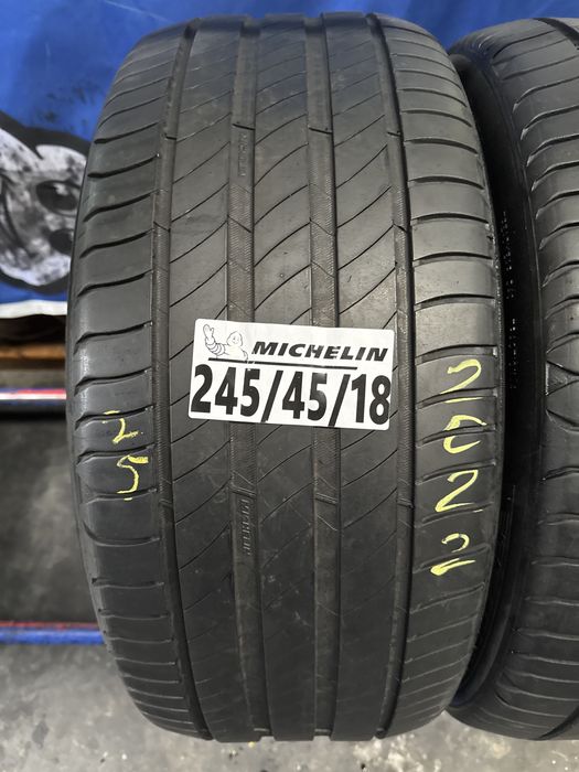 245/45/18 Michelin