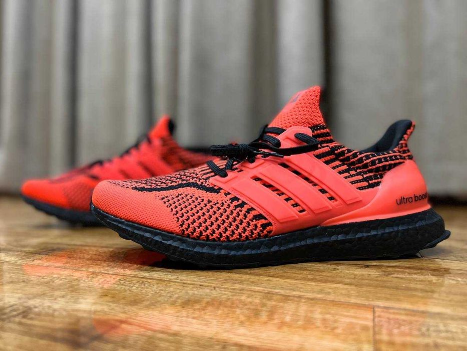 Adidas Ultraboost DNA 5.0 беговые кроссовки РАЗМЕР 43, 44