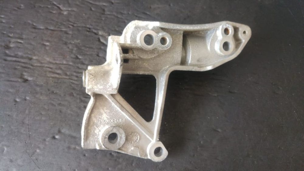 suport motor  xwde 1.5 tdci  ford focus 3 c-max   fifq-10k018-ba