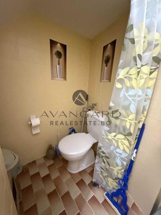 оф.25161 Обзаведен етаж от къща в Капана