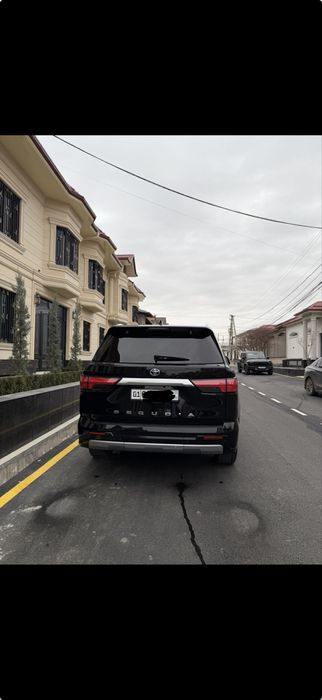 TOYOTA SEQUOIA 2023 kraska toza
