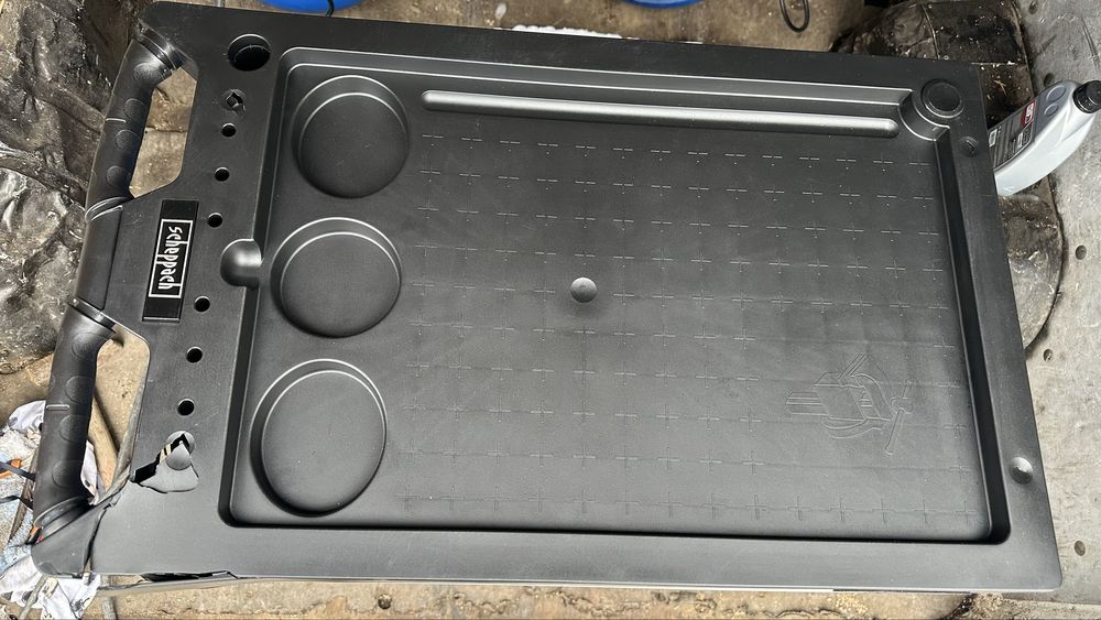 Количка за инструменти