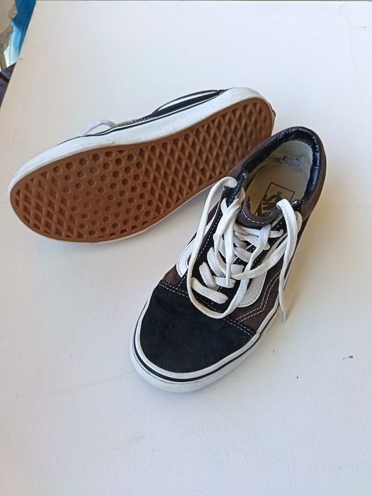 Черни маратонки Vans 38 номер