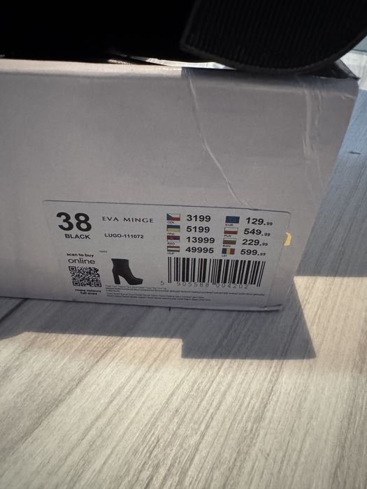 Ghete noi Eva Minge marimea 38