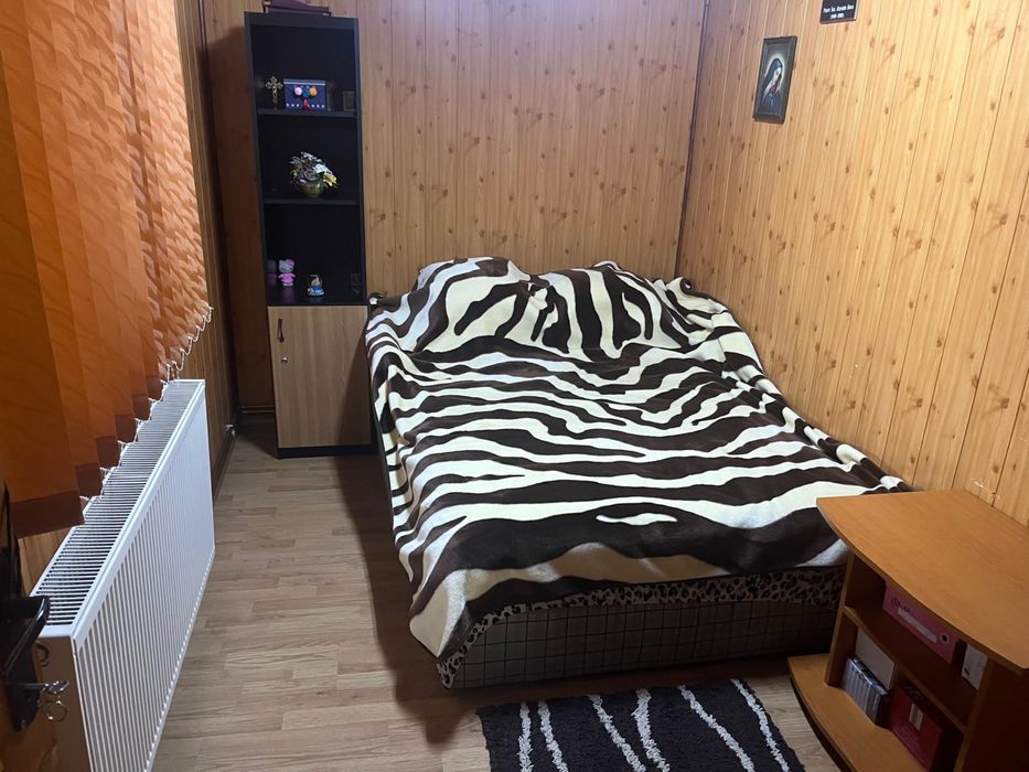 Casa si Teren de vanzare in suprafata de 1501