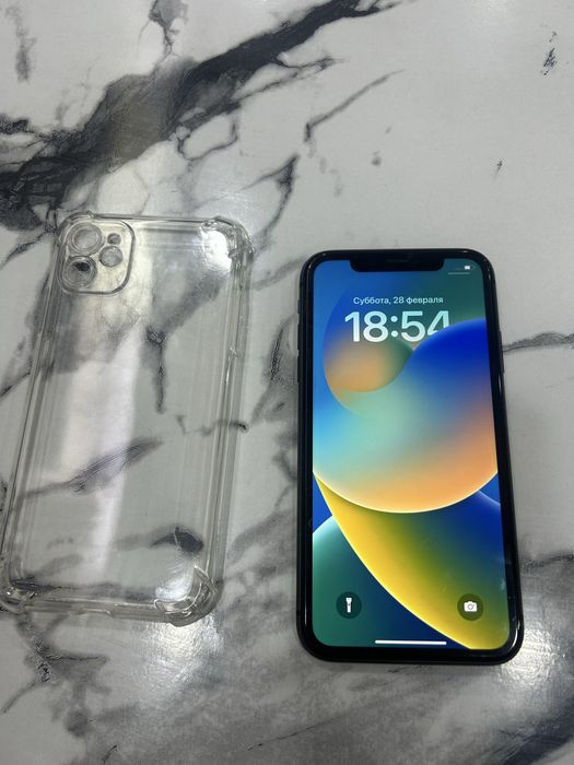 Продам 11 айфон 128гб