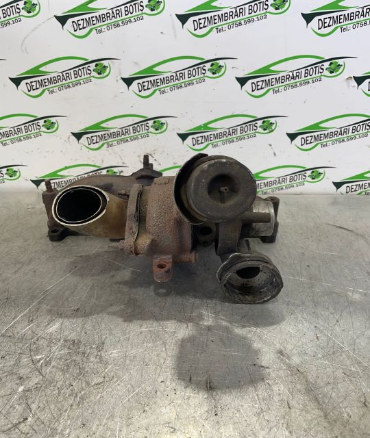 Turbosuflanta 038253019N/038 253 061 N V400 Cu defect la ciuperca 038