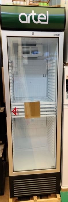 Витринный холодильник Artel HS474 380L