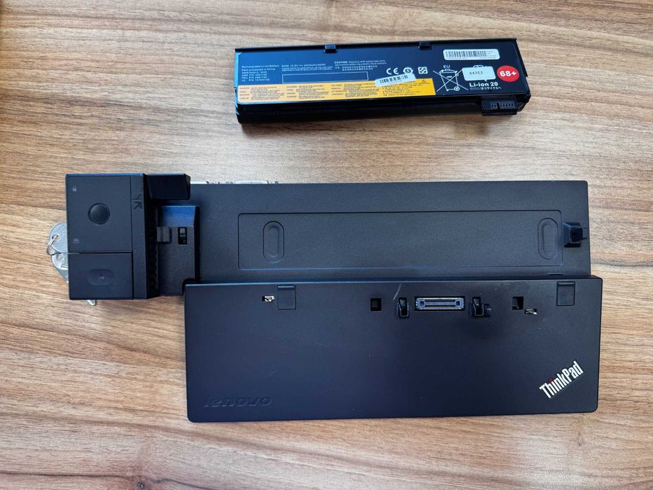 Lenovo ThinkPad T450s – i5 / 8GB RAM / 240GB SSD / 14"