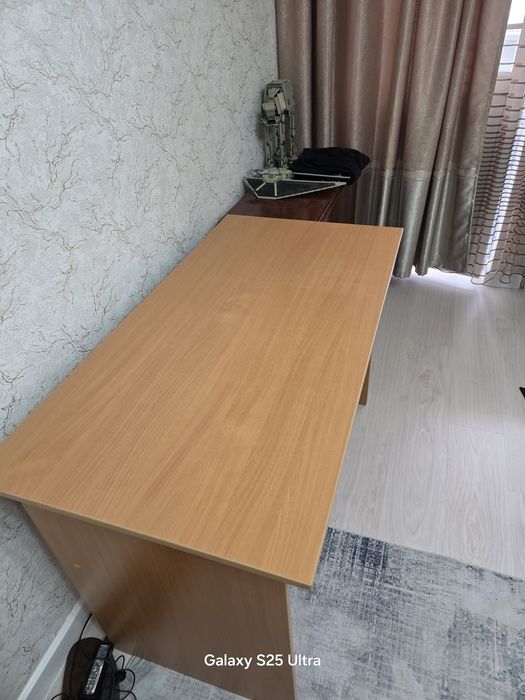 Продам стол ученический