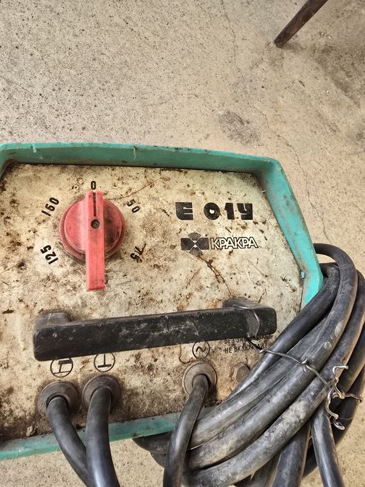 Електрожен Кракра