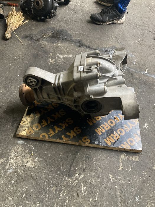 Audi Q7 3.0tdi 2008година Заден Диференциал