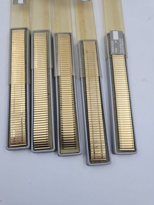 Bratara elastică ceas