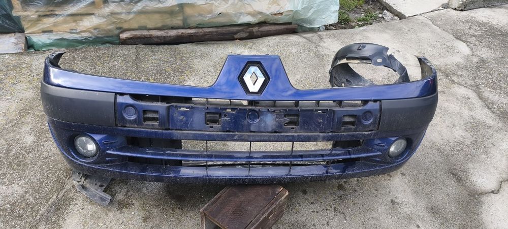 Vând bară față Renault Clio