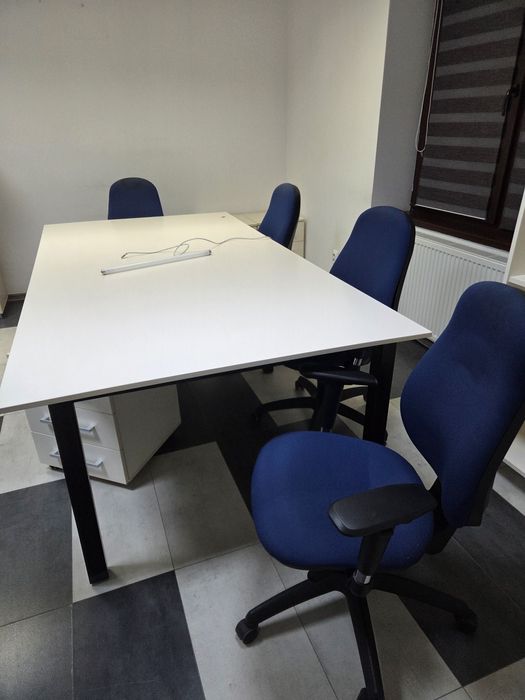 Scaune birou albastre