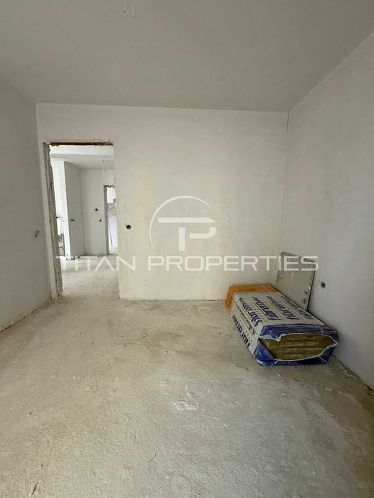 Продава се Двустаен апартамент в Пловдив, Център - 86 кв.м за 1182 €/кв.м - Снимка #2