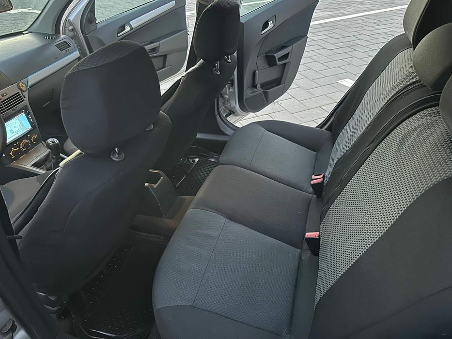 Opel Astra H - Masina Bine Intretinuta si Fiabila