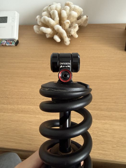 Rockshox super deluxe coil