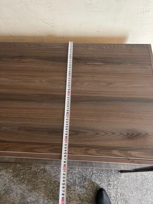 Шкаф узкий длинный