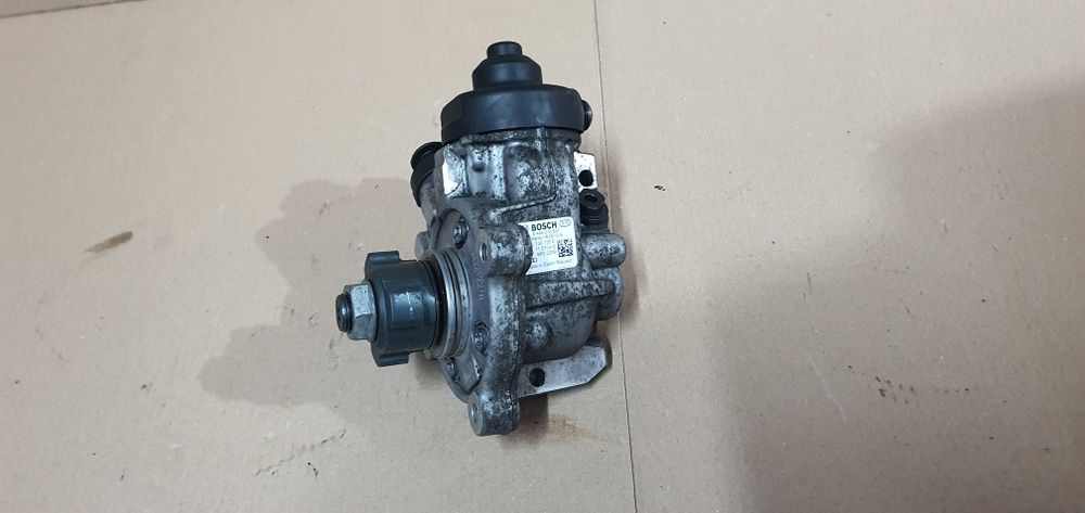 Pompa inalta presiune 2.0 tdi euro 6 04L130755D golf 7 passat b8 audi