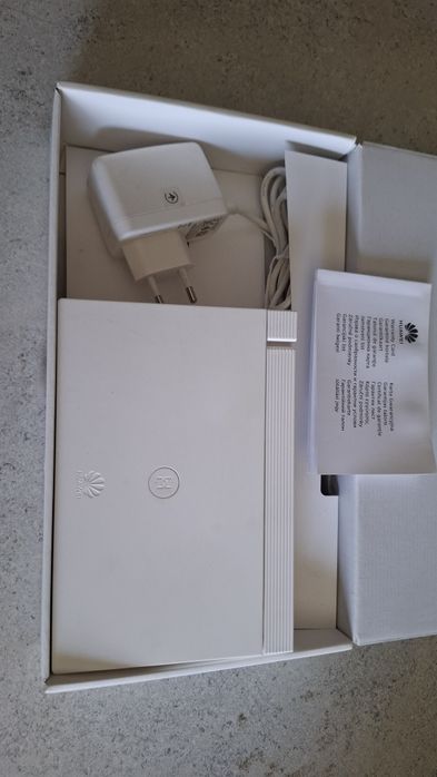 Wi-fi рутер HUAWEI WS318n