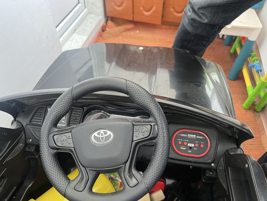 Автомобиль детский