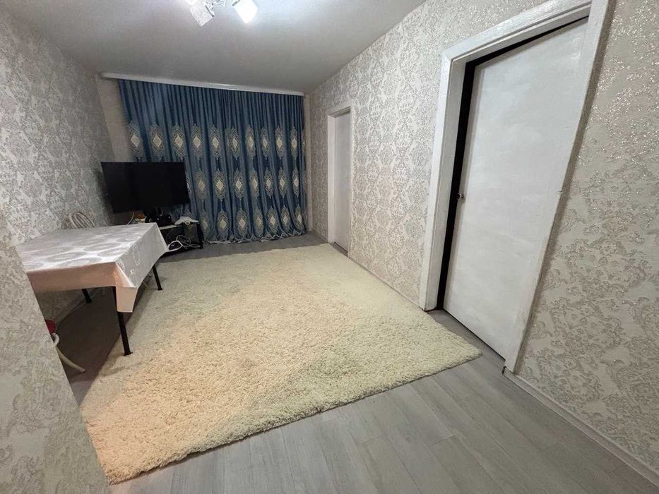 продам 3 комнатную квартиру