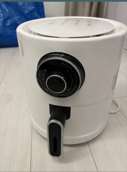 Почти неизползван и функционален Delimano, Еър Фрайър, Бял, 3,5 l,