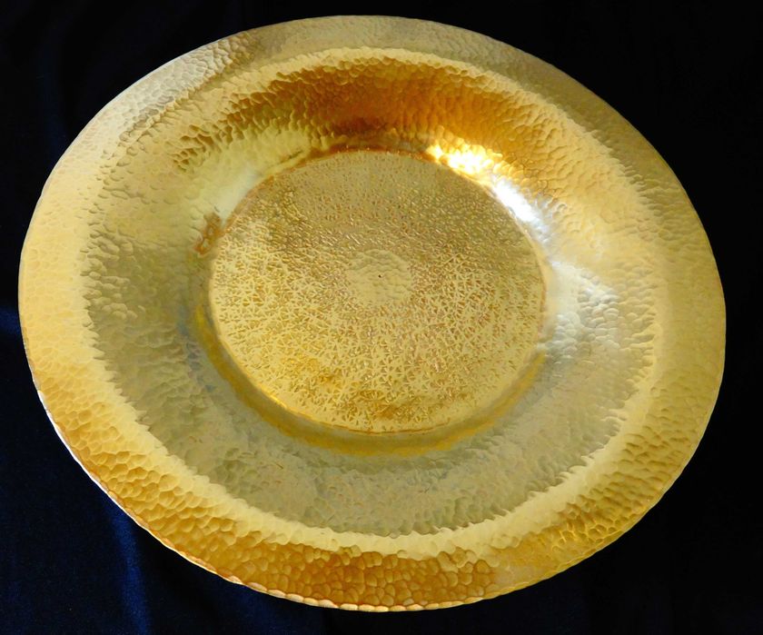 Бронзов съд за сервиране 1.2 кг.