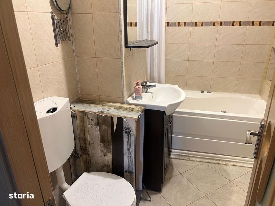 Inchiriere apartament 3 camere, mobilat, Targoviste,Piata 1 mai