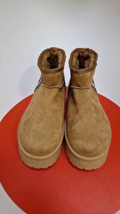 Cizme de zapada dama, model modern, platforma cauciuc, blana sintetica