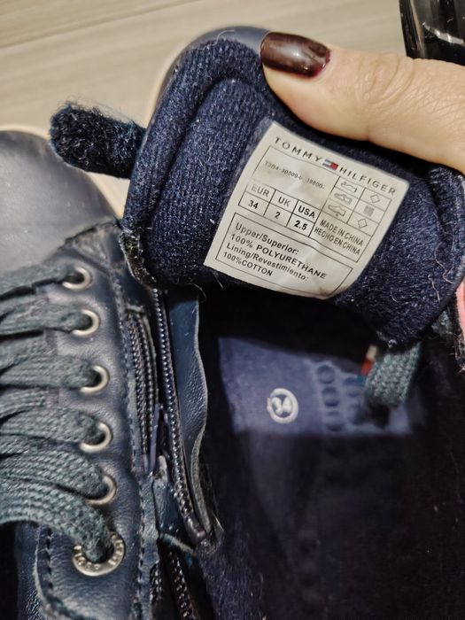 Adidași măsură 34 băieți purtat o data