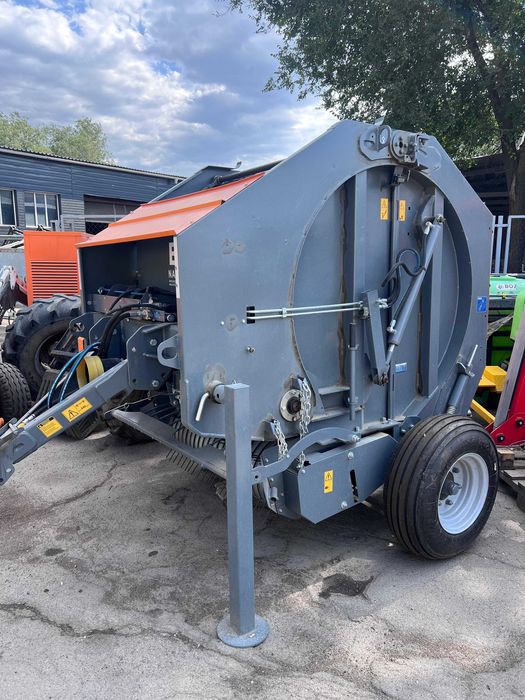 Пресс - подборщик B-15 NAVIGATOR